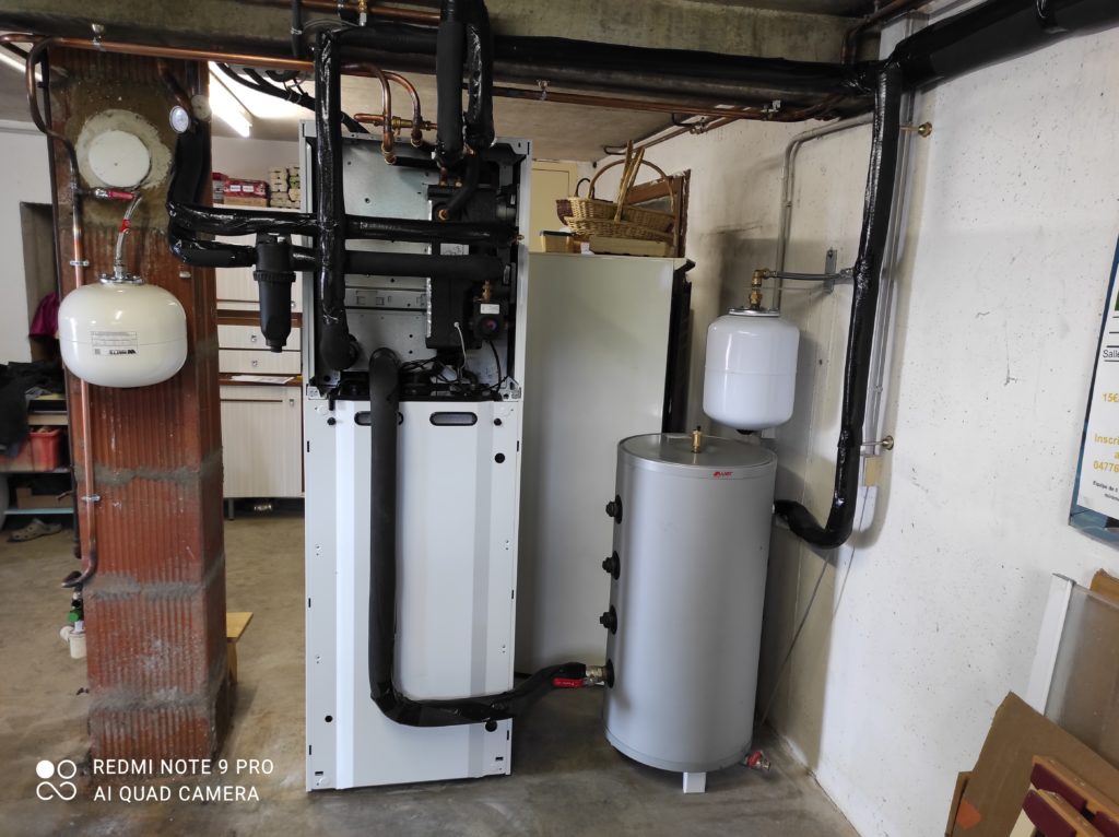 eau-chaude-sanitaire-ballon-thermodynamique-pompe-a-chaleur-air